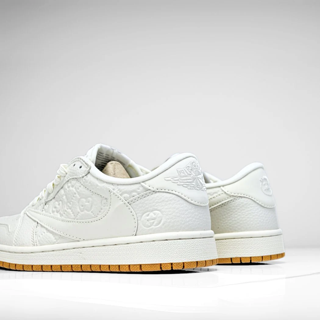 Signature GG Air Jordan 1 - Image 5